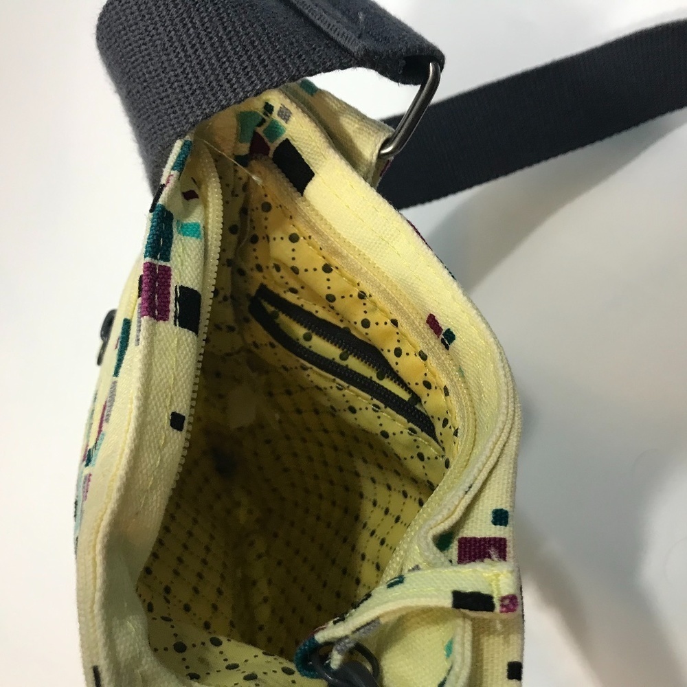 Dakine cross body bag - Picture 4 of 7
